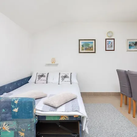 Vista Blue Apartment Omiš