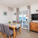 Vista Blue Apartment *
